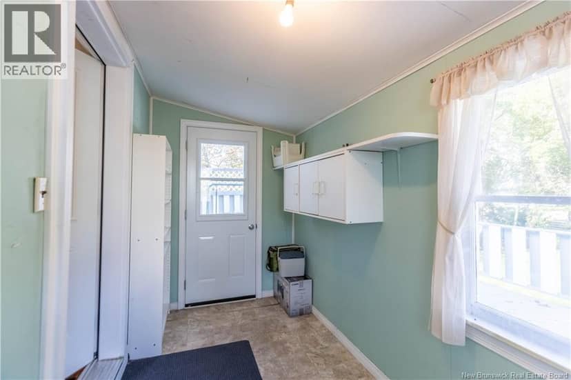 36 Main Street — photo 19 of 40