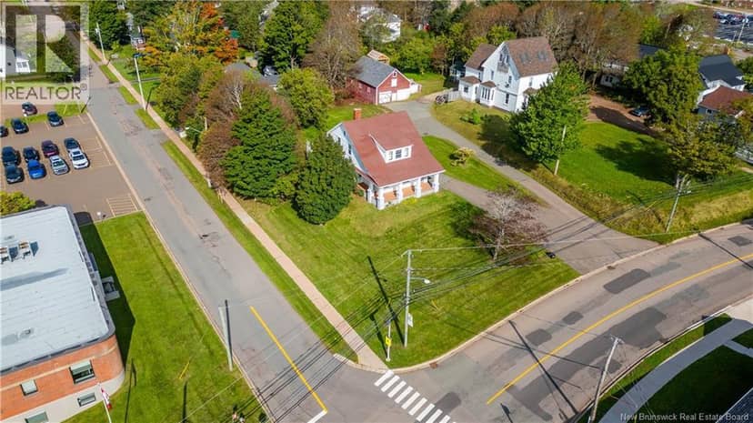 36 Main Street — photo 3 of 40