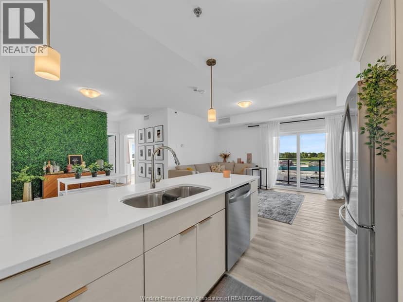 728 BROWNSTONE DRIVE Unit# 602 — photo 1 of 24