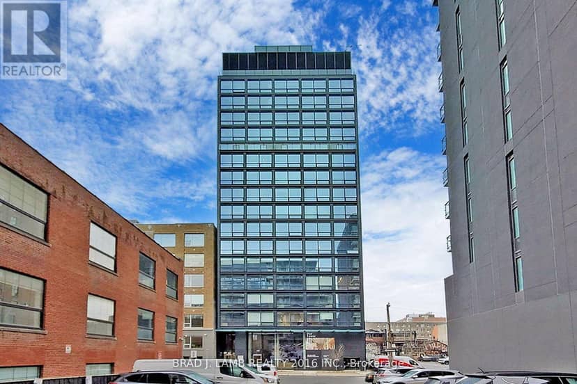 1207 - 458 Richmond Street W — photo 1 of 40