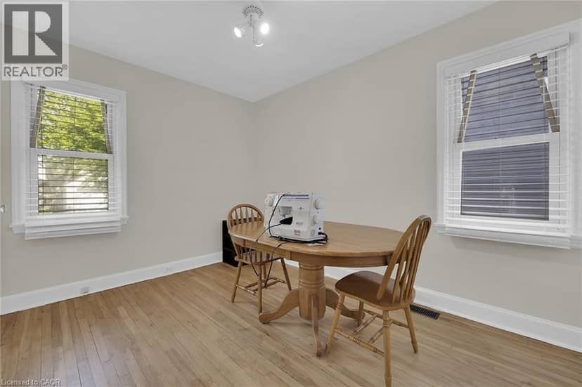 70 CONCORD Avenue — photo 17 of 32