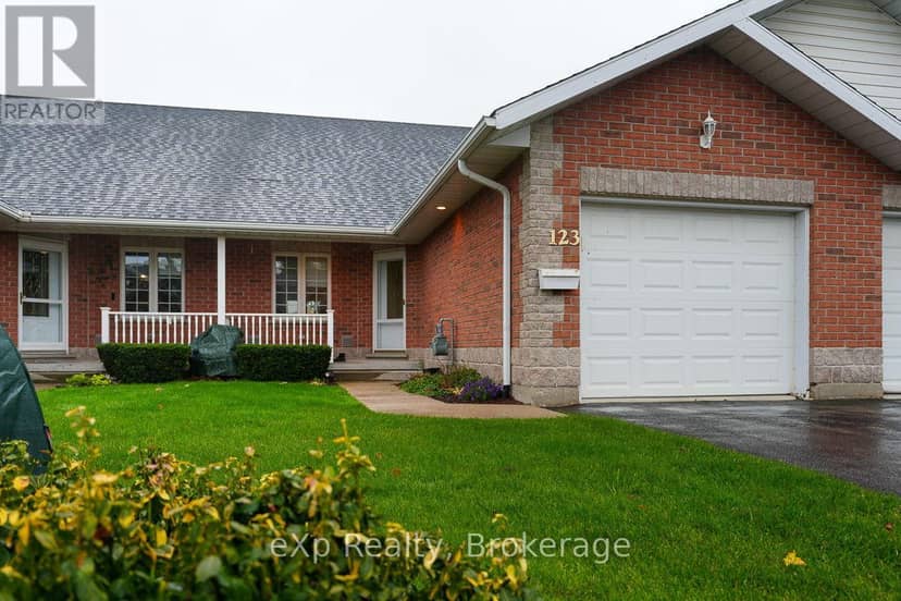 3 - 123 Church Street N — photo 1 of 40