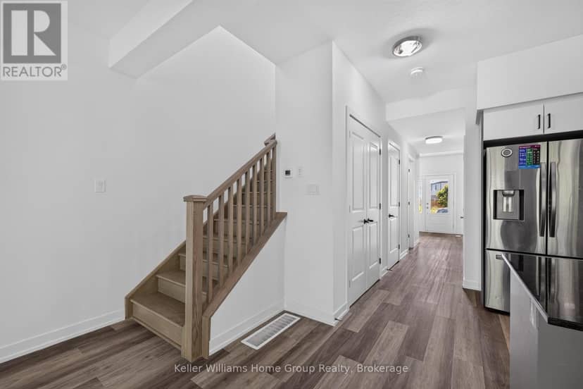 23 Ferris Circle, Guelph, photo 6