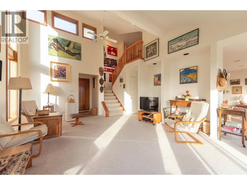 476 ABBS ROAD, Gibsons, photo 5