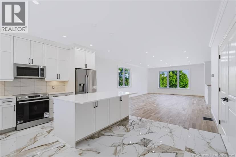16 Mayflower Street — photo 8 of 38