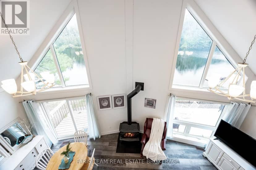 1036 Beverley Lane — photo 19 of 40