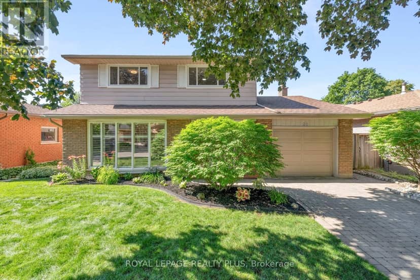 20 San Marino Crescent — photo 1 of 40