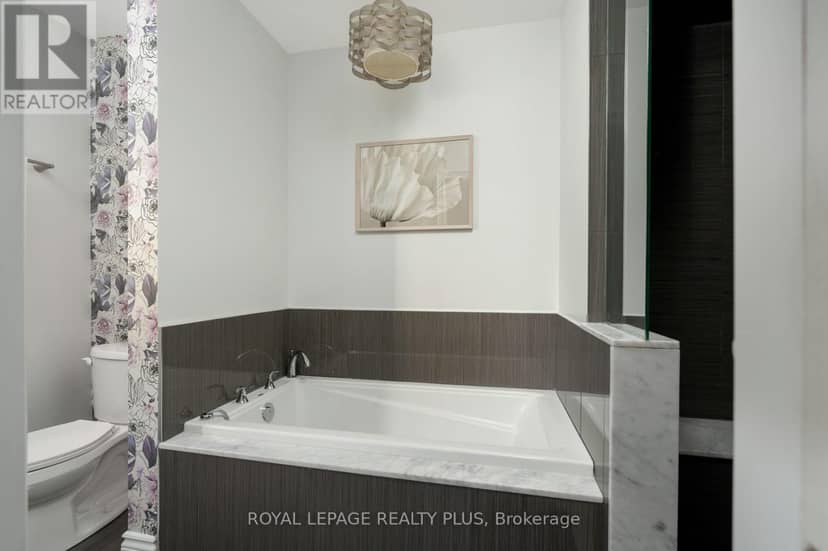 20 San Marino Crescent — photo 27 of 40