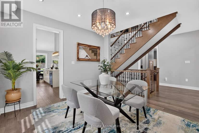 48 Harpin Way E, Centre Wellington, photo 6