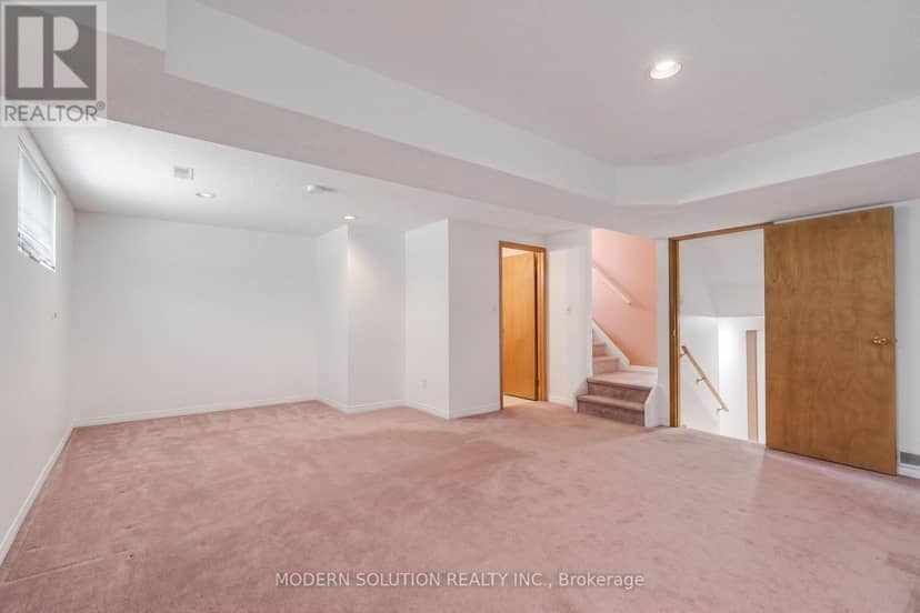 108 Fassett Court — photo 21 of 33
