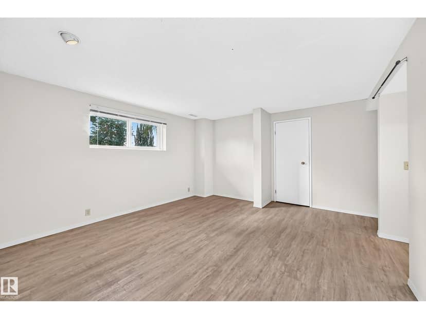 1119 38 ST NW — photo 30 of 40