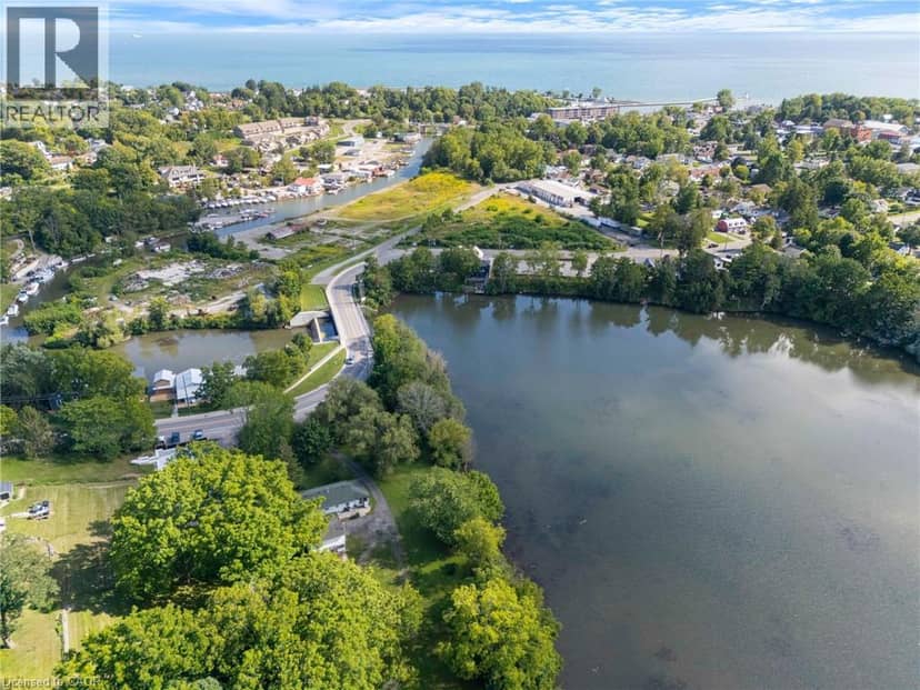 1 SILVER LAKE Drive, Port Dover