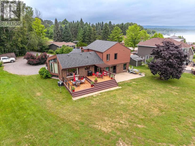 395 River RD, Sault Ste. Marie, photo 5