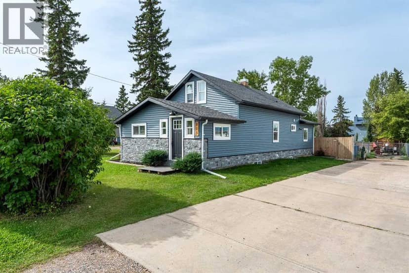 813 8 Avenue NE, Three Hills, photo 3