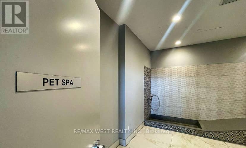 3206 - 20 Shore Breeze Drive — photo 28 of 33
