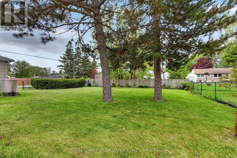 32 Lennox Street — photo 33 of 40