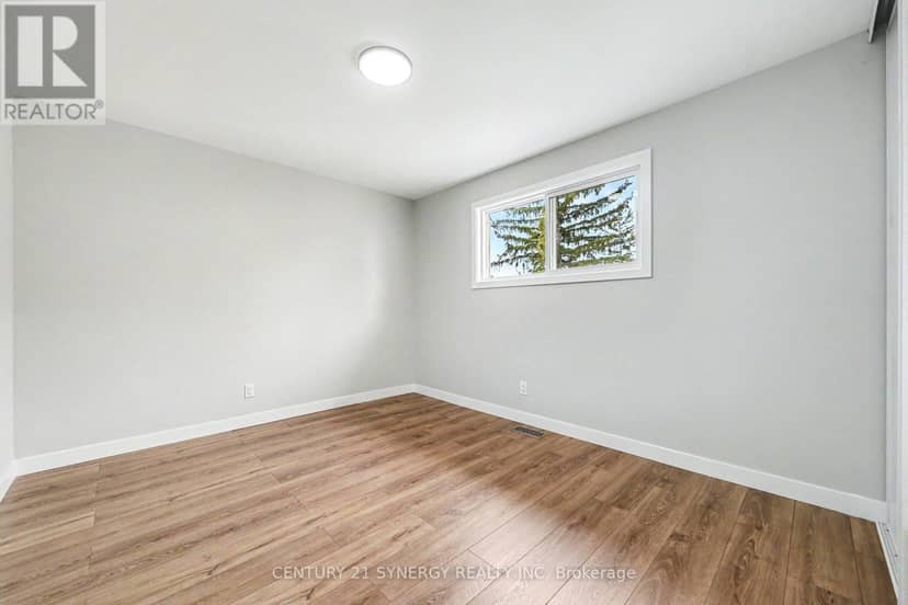 31 Willow Glen Drive — photo 26 of 36