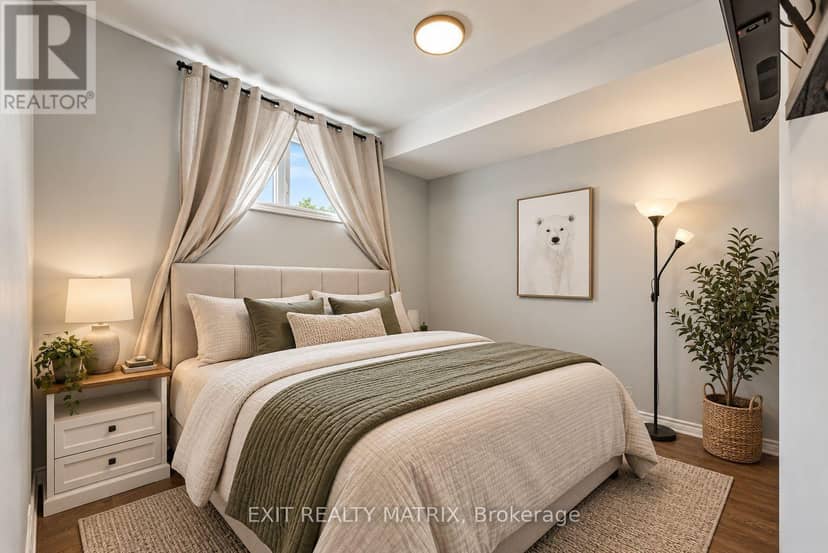 1 - 251 Capri Avenue — photo 14 of 25