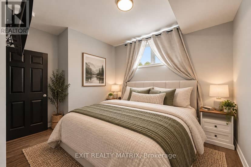 1 - 251 Capri Avenue — photo 15 of 25