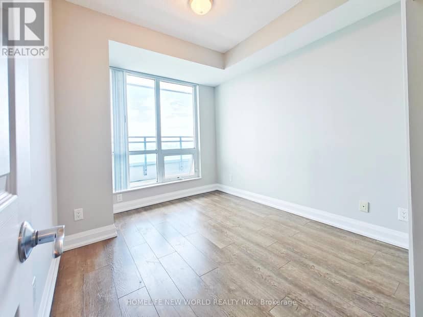 LPH07 - 18 Holmes Avenue — photo 9 of 14