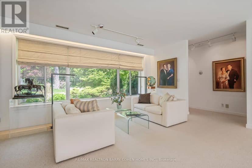 50 Park Lane Circle, Toronto, photo 6