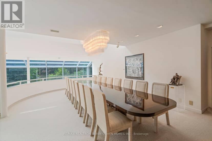 50 Park Lane Circle, Toronto, photo 8