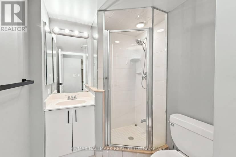 617 - 5418 Yonge Street — photo 17 of 30
