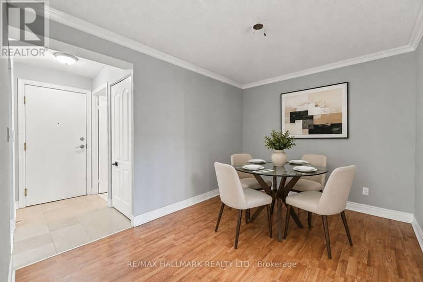 617 - 5418 Yonge Street — photo 3 of 30