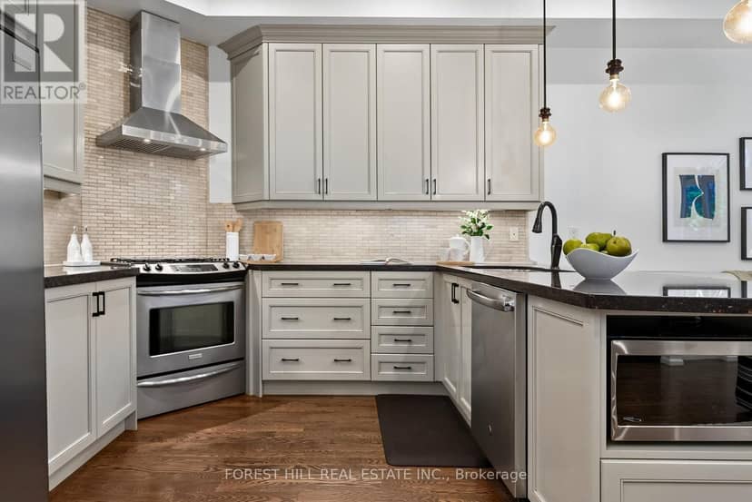 50 Bowood Avenue — photo 12 of 40