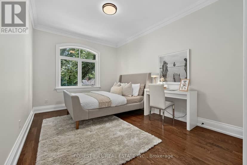 50 Bowood Avenue — photo 33 of 40