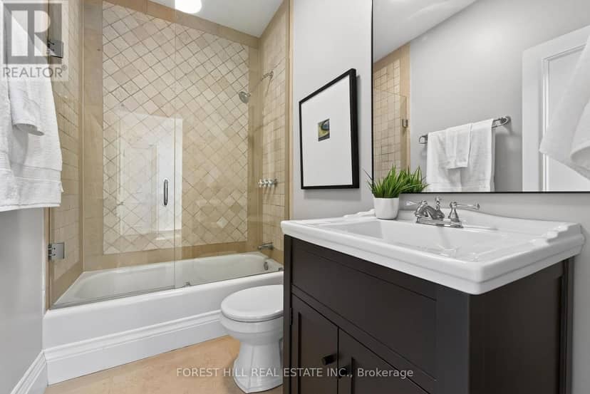 50 Bowood Avenue — photo 35 of 40