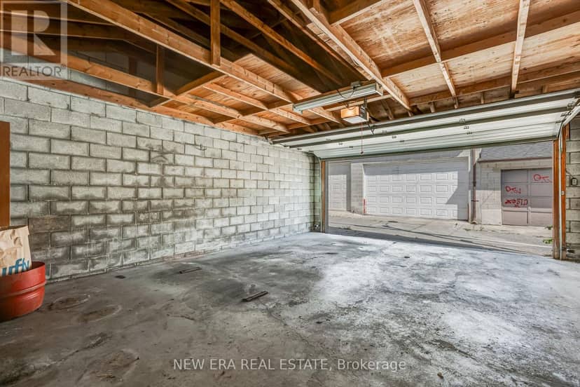 393 Ossington Avenue — photo 17 of 36