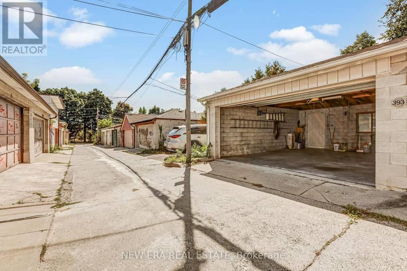 393 Ossington Avenue — photo 18 of 36