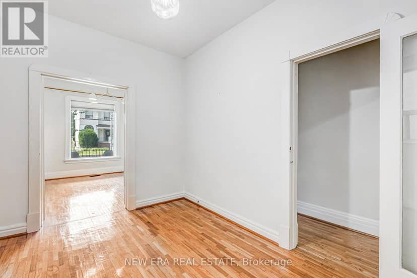 393 Ossington Avenue — photo 8 of 36