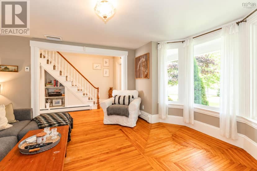 3692 Highway 201 — photo 17 of 40