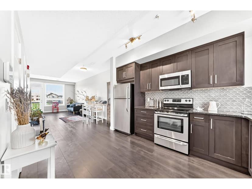 #60 2560 Pegasus Bv NW — photo 11 of 40