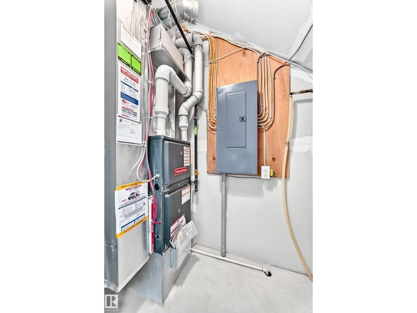 #60 2560 Pegasus Bv NW — photo 31 of 40