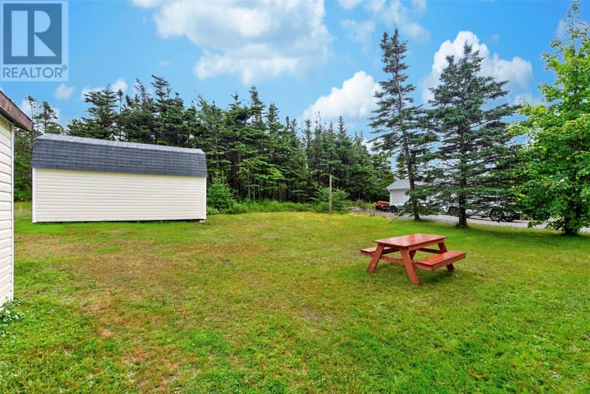252 Main Road — photo 38 of 40