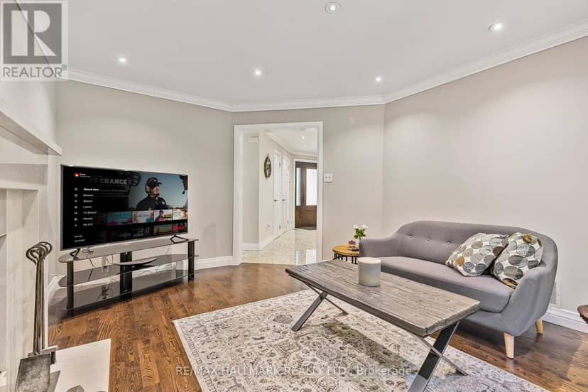 48 Lambert Road — photo 14 of 40