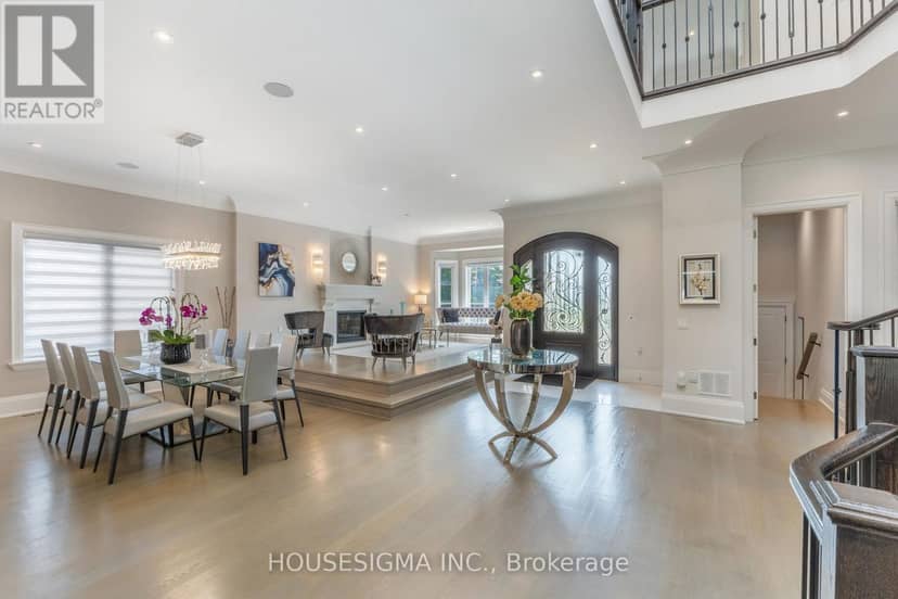 102 Oxford Street, Richmond Hill, photo 8