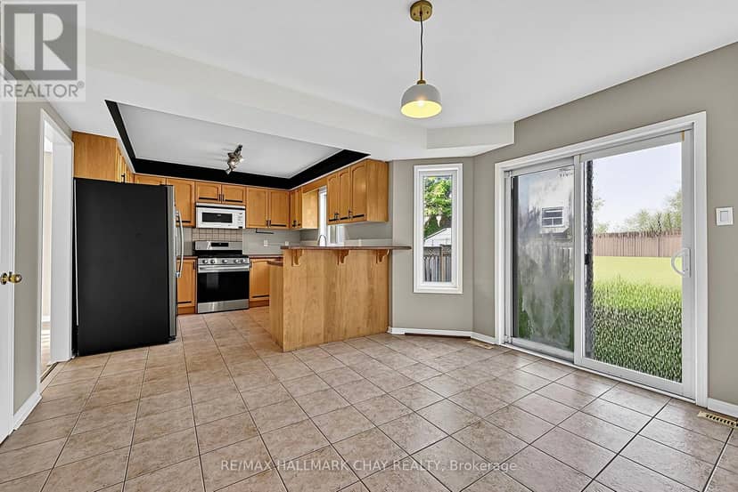 50 Loon Avenue — photo 19 of 40