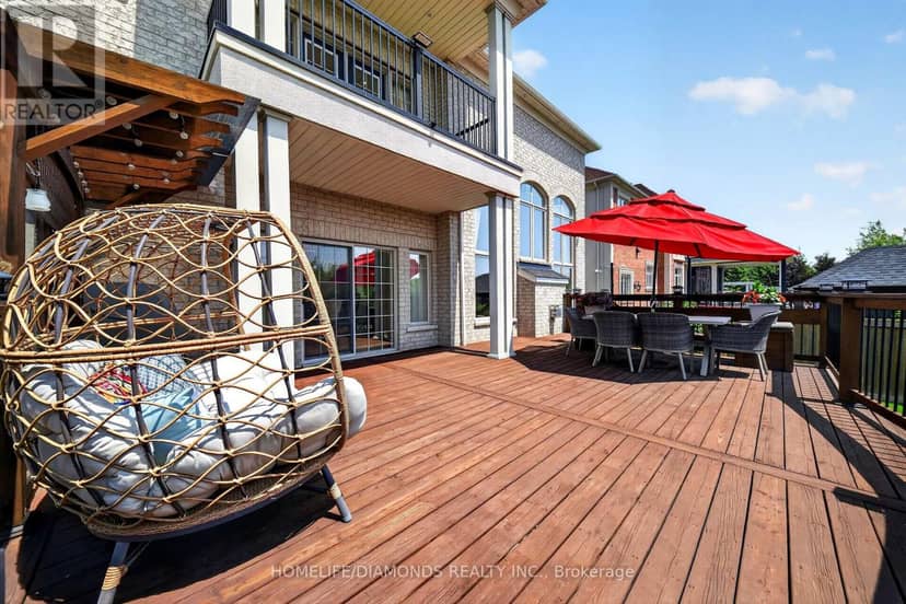 115 Latania Boulevard — photo 10 of 40