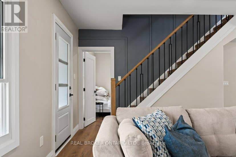 493 Crosby Avenue — photo 10 of 38
