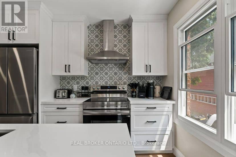 493 Crosby Avenue — photo 17 of 38
