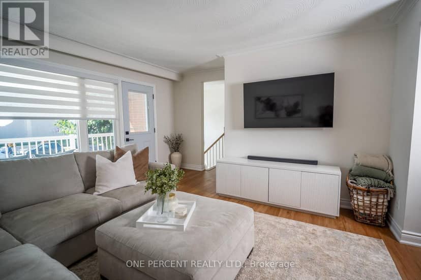 75 Plunkett Road, Toronto, photo 5