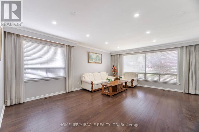 41 Bradstock Road — photo 15 of 40