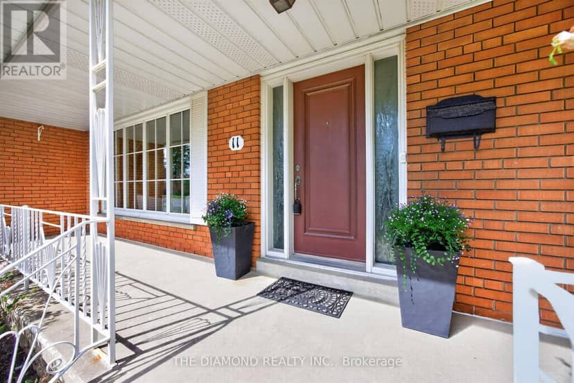 11 Swordbill Drive, Toronto, photo 4