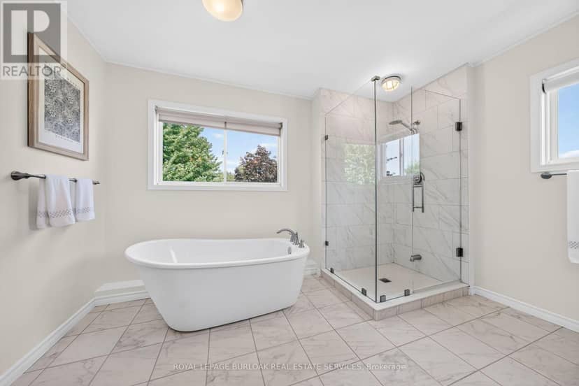 2203 Turnberry Road — photo 33 of 40