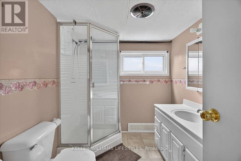 8 Stewart Street — photo 24 of 32