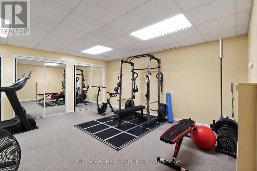1100 Earnhart Street — photo 36 of 40